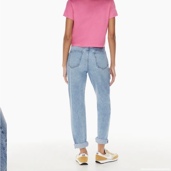 NWT Aritzia Denim Forum Boyfriend High Rise Loose, 28L 26W - Picture 2 of 7